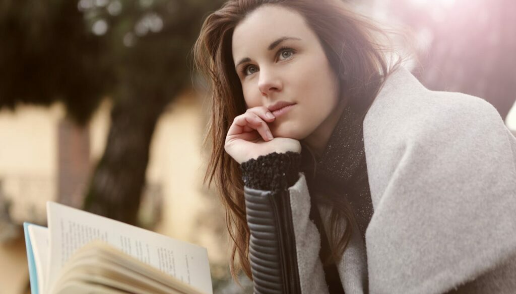 Student reading outdoor